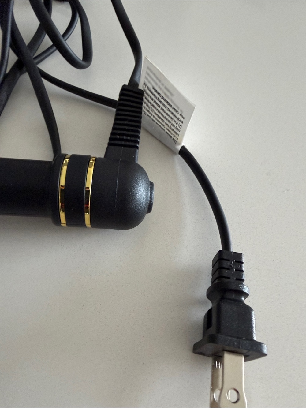 Hot Tools 24K Gold-Tip Black Curling Iron 5/8” extended barrel never used - Picture 6 of 6